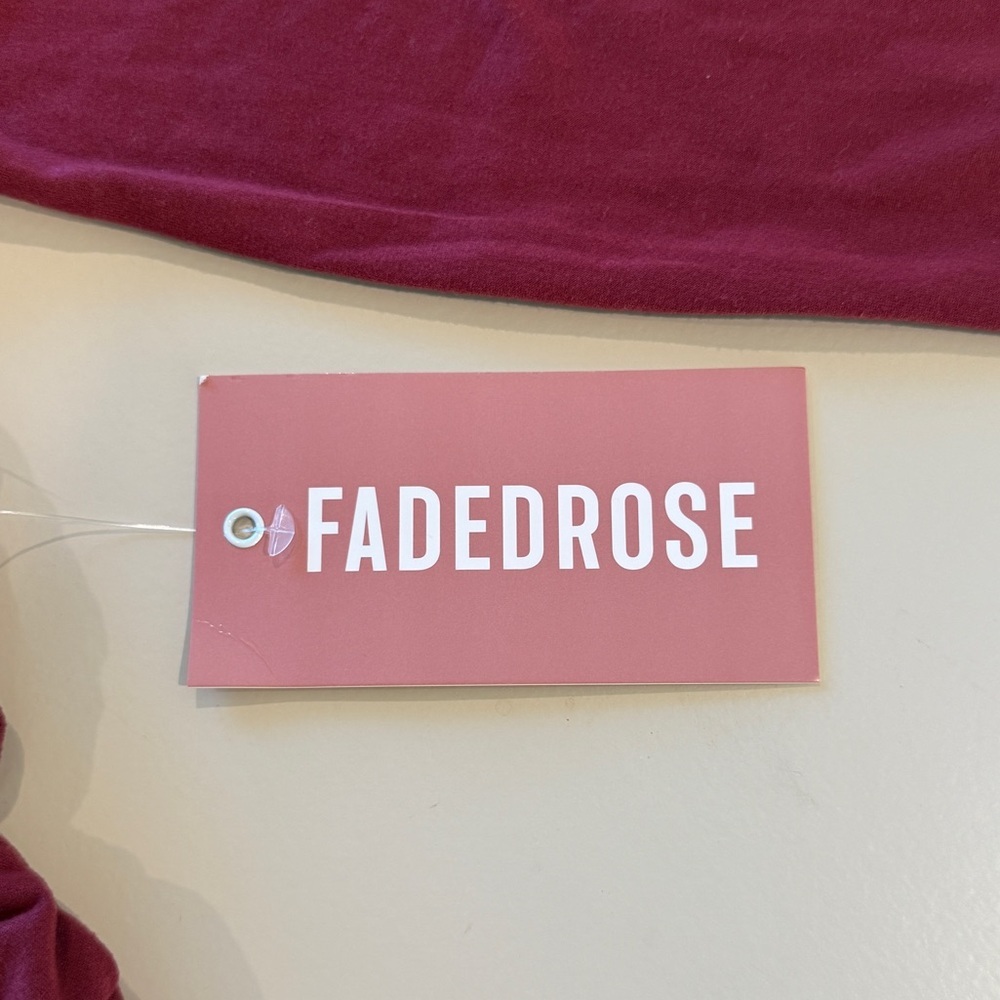 Fadedrose Ruched Ring Front Long Sleeve Top - Size S- Berry Red - NWT - Picture 7 of 7